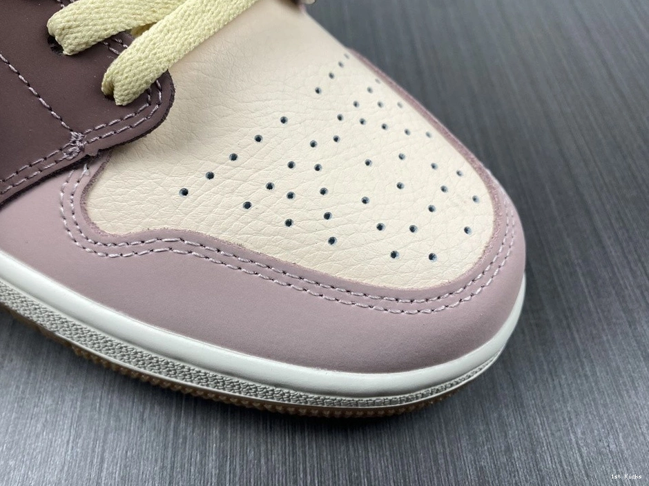 DO7440-821 Mid 1 Air Jordan 1112